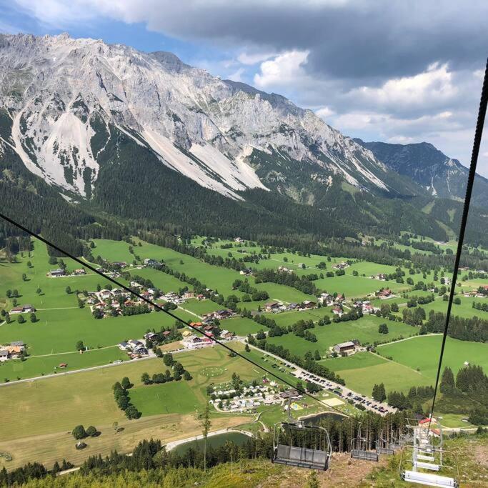 Family Appartment - Dachstein View Ramsau am Dachstein Bagian luar foto